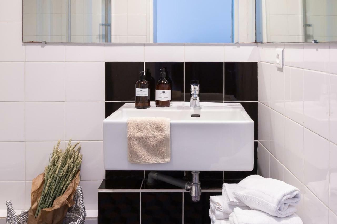 Appartamento Artisan Lofts Near Marais Parigi Esterno foto